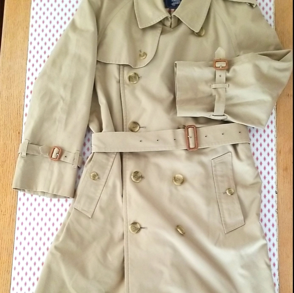 BURBERRY Belted Trench Coat Beige mens 48R